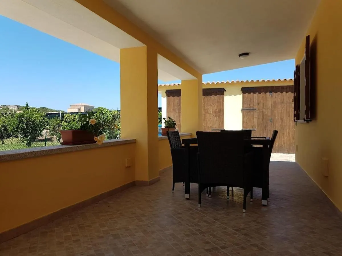 Cottage Vacanze La Maddalena 0*, La Maddalena (Sassari) Itália